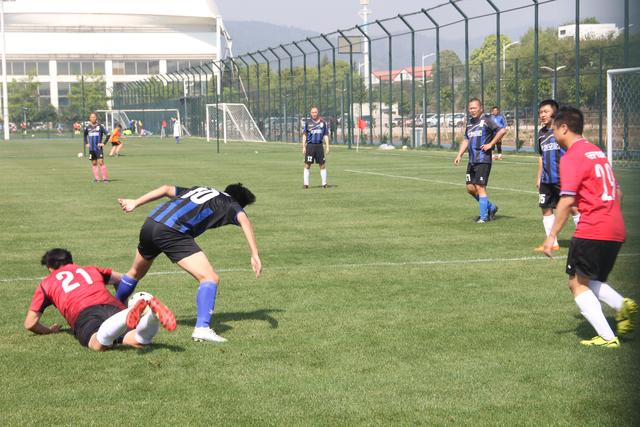 建队基石！巴萨即将官宣与佩德里和加维续约